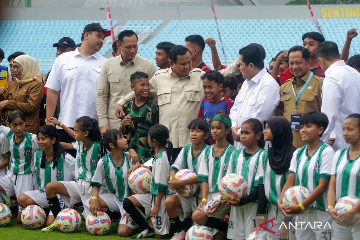 Prabowo Subianto Resmikan 17 Stadion Standar FIFA di Indonesia