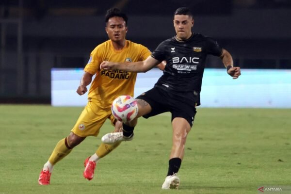 Alexis Messidoro: Mempersiapkan Mental Menjelang Pertandingan Melawan Persis Solo